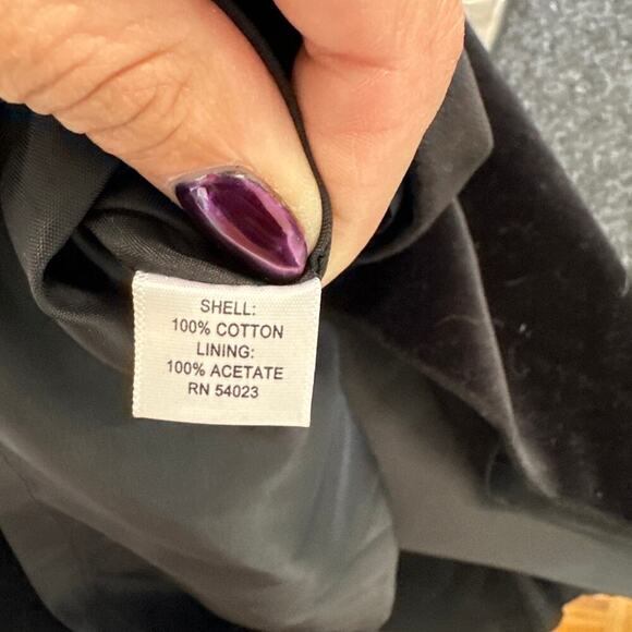 Banana Republic Sailor Style Black Velvet Velour Mini Skirt, Size 6, Like New - Picture 4 of 6